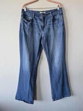 Levi's Straus & Co. Blue 515 Bootcut Jeans  Classic Denim Stretch Size 14